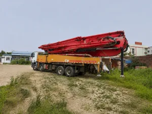 Front view of the 2019 SANY SYM5449THB unidad 56 used concrete boom pump truck.