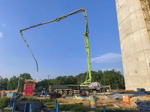 2020 Zoomlion ZLJ5541THBSE unidad 6 used concrete boom pump truck shown in working condition.