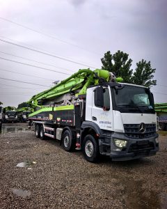 2020 Zoomlion 56m شاحنة مضخة خرسانة بذراع ZLJ5441THBBE – Mercedes-Benz شاسيه