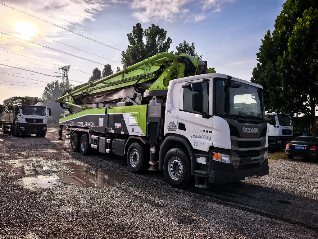 2021 Zoomlion 56m camion pompe à béton à flèche ZLJ5441THBSF – Scania châssis