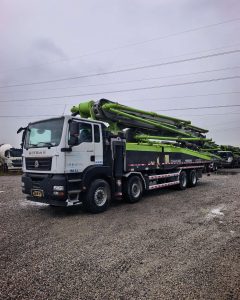 2020 Zoomlion 56m camion pompe à béton à flèche ZLJ5440THBKE – SINOTRUK châssis