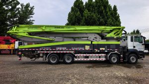 2020 Zoomlion 56m camion pompe à béton à flèche ZLJ5440THBKE – SINOTRUK châssis
