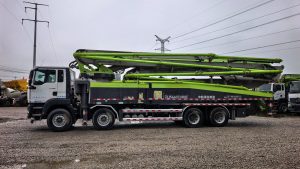 2020 Zoomlion 56m camion pompe à béton à flèche ZLJ5440THBKE – SINOTRUK châssis
