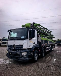 2020 Zoomlion 56m شاحنة مضخة خرسانة بذراع ZLJ5441THBBE – Mercedes-Benz شاسيه