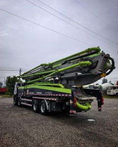 2020 Zoomlion 56m camion pompe à béton à flèche ZLJ5440THBKE – SINOTRUK châssis