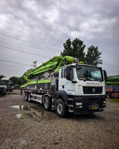2020 Zoomlion 56m camion pompe à béton à flèche ZLJ5440THBKE – SINOTRUK châssis