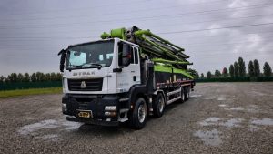 2020 Zoomlion 56m camion pompe à béton à flèche ZLJ5440THBKE – SINOTRUK châssis