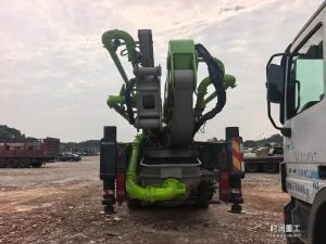 2023 Zoomlion 69.1m Concrete Boom Pump Truck ZLJ5550THBKF – Sitrak Chassis